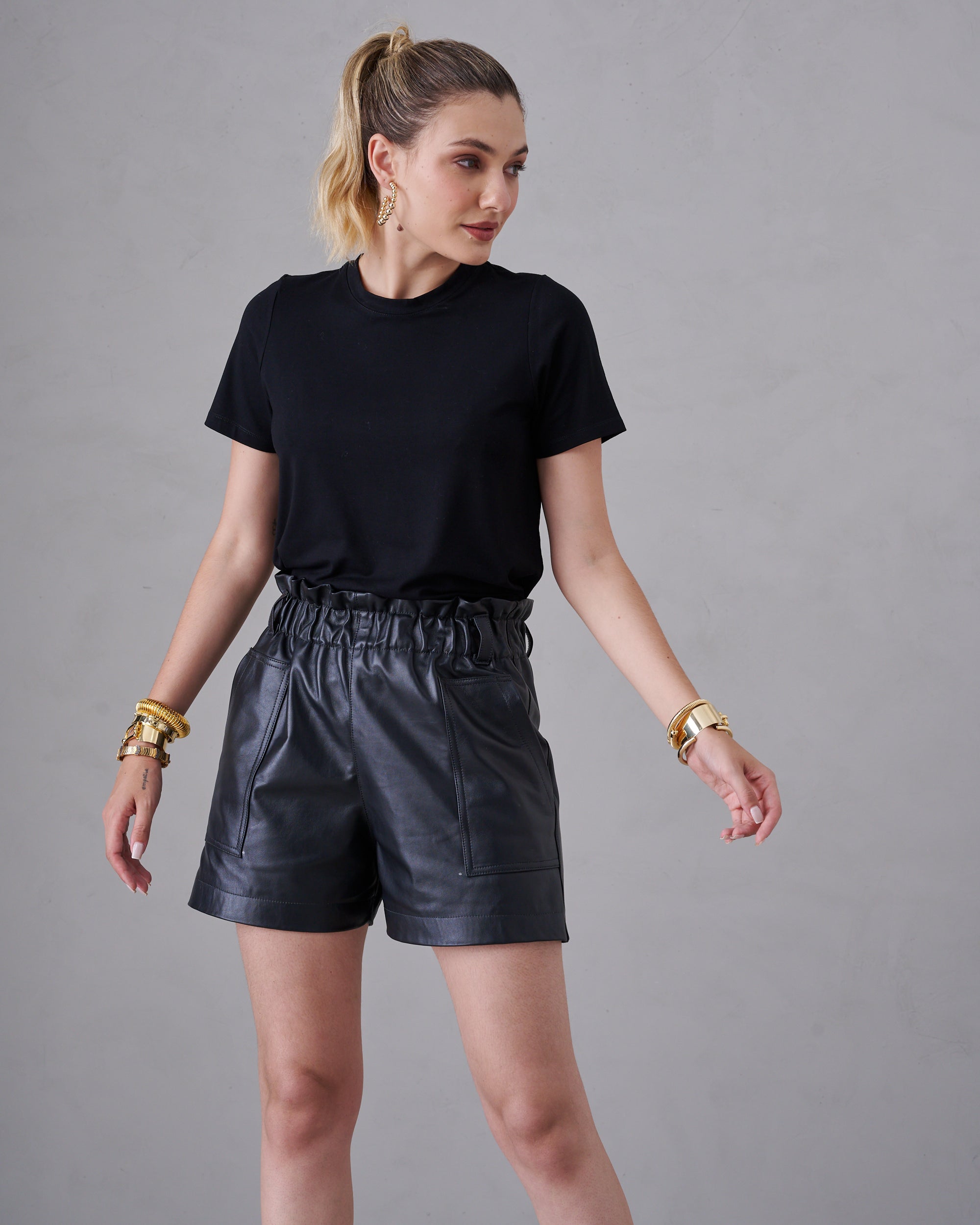 Blusa Heloisa Malha Preta ammis moda