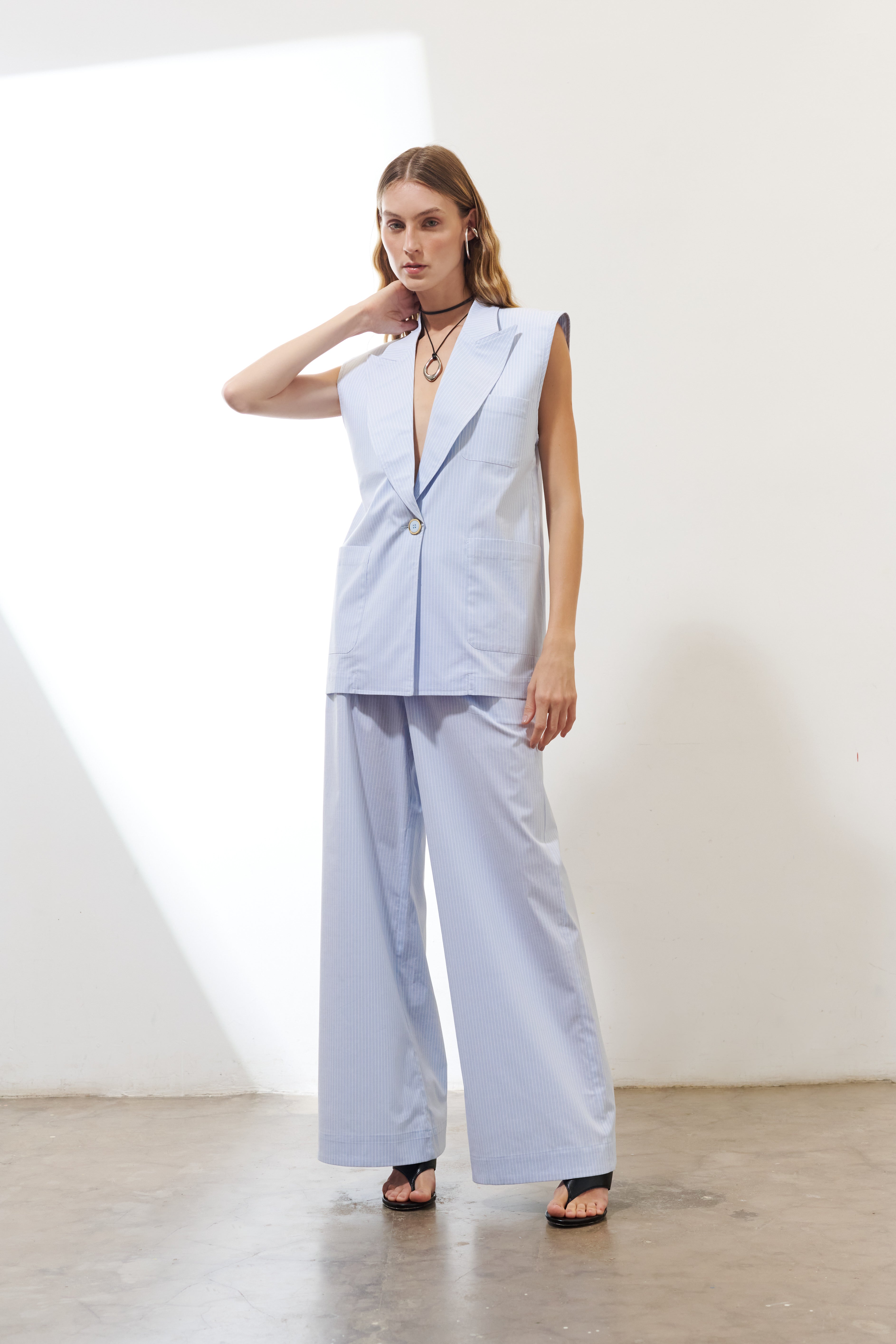 COLETE CAPRI LISTRADO