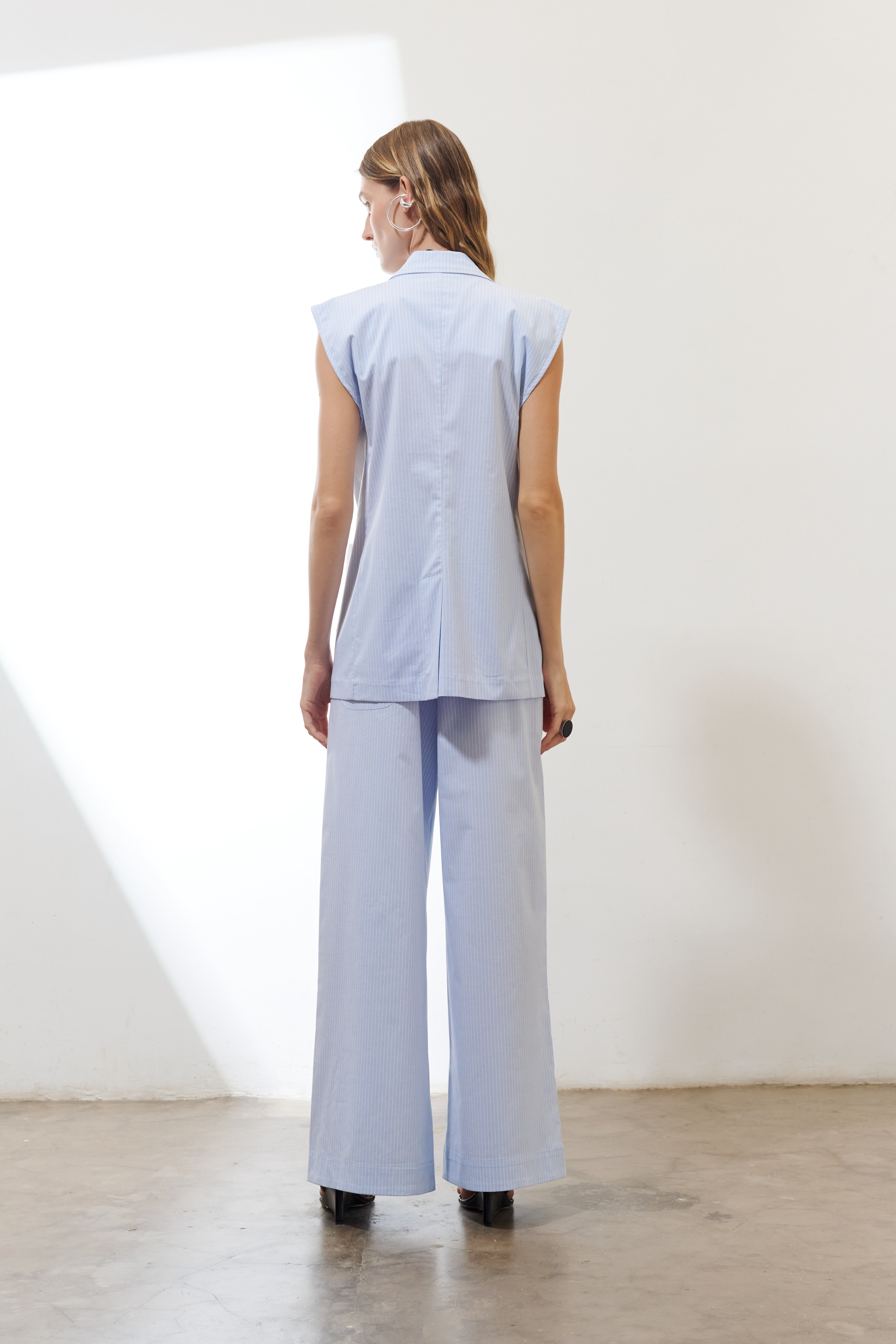 COLETE CAPRI LISTRADO