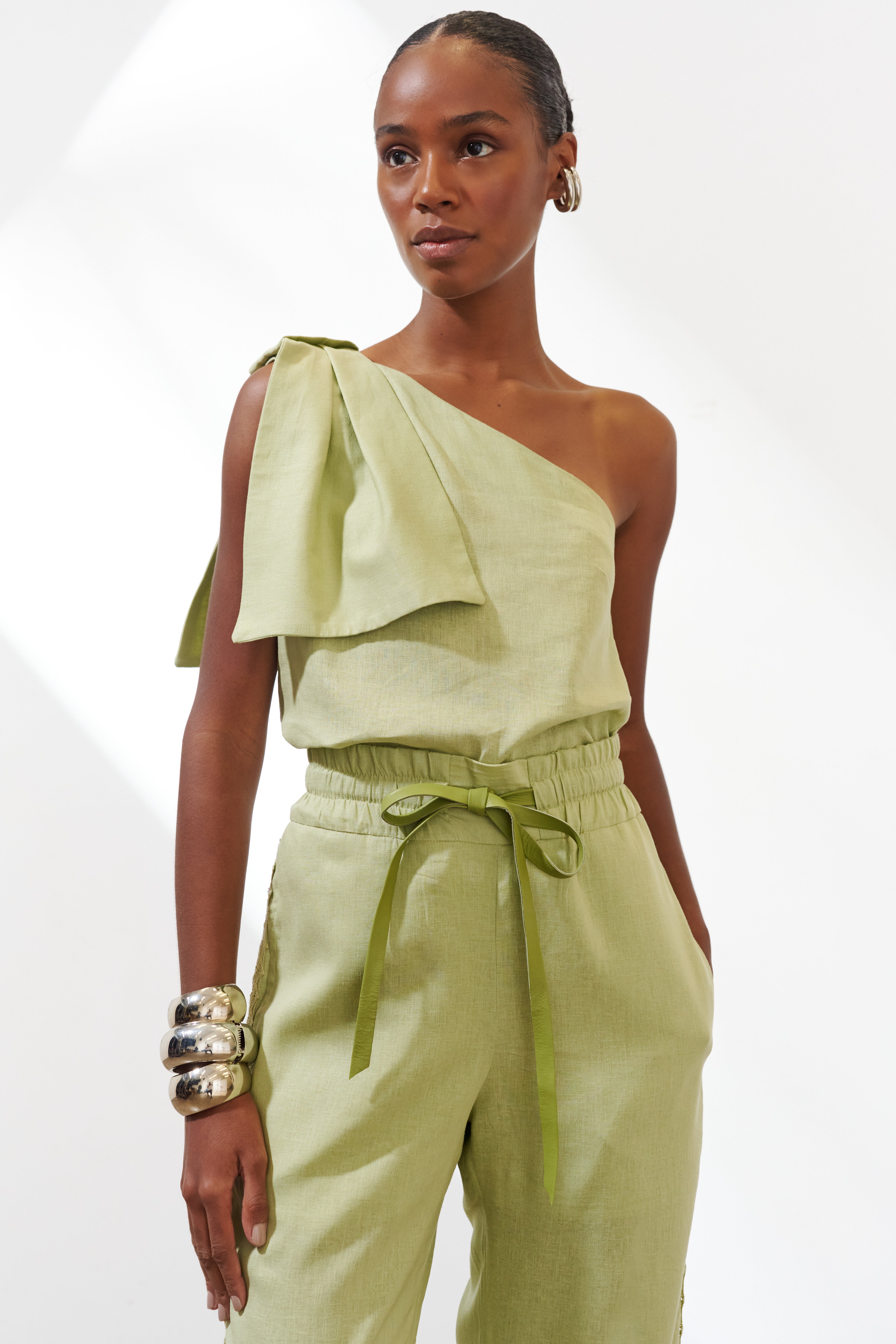 CALÇA CECÍLIA COM RENDA