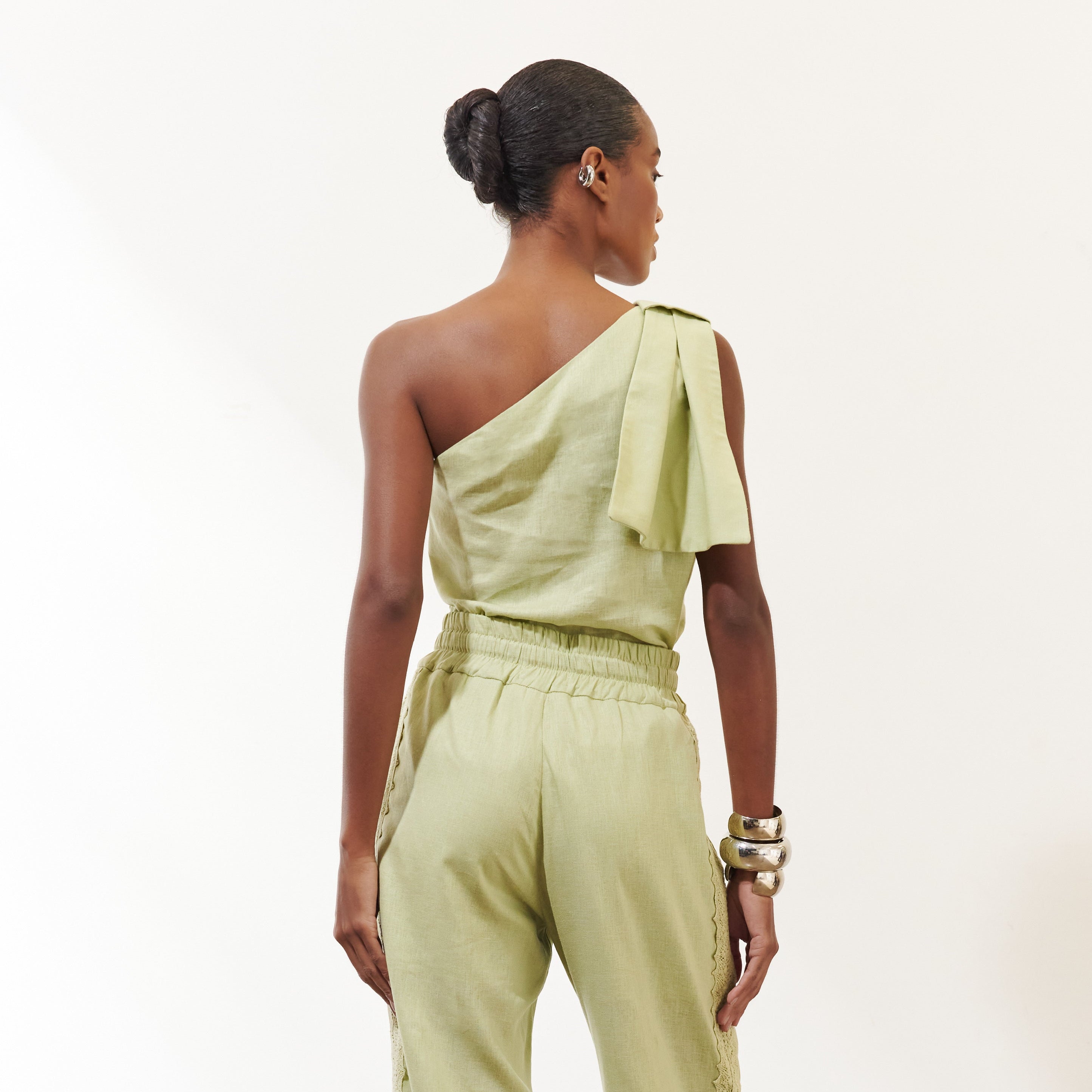 BLUSA CECILIA COM LAÇO