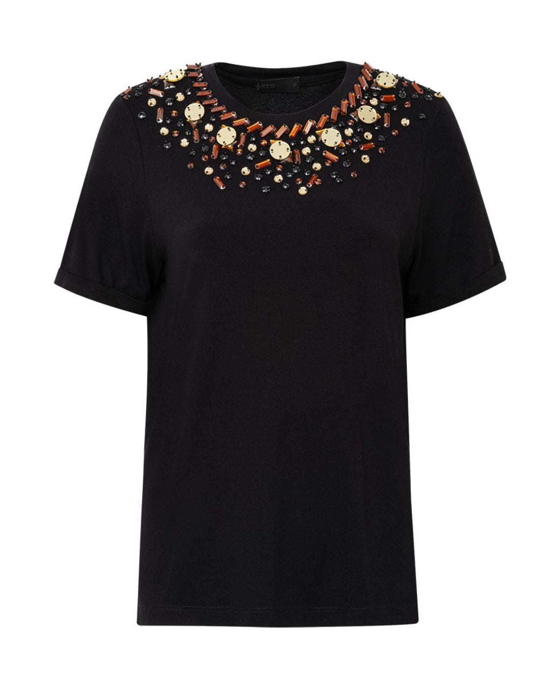 Blusa feminina preta com bordado de pedrarias e metais no decote AMMIS