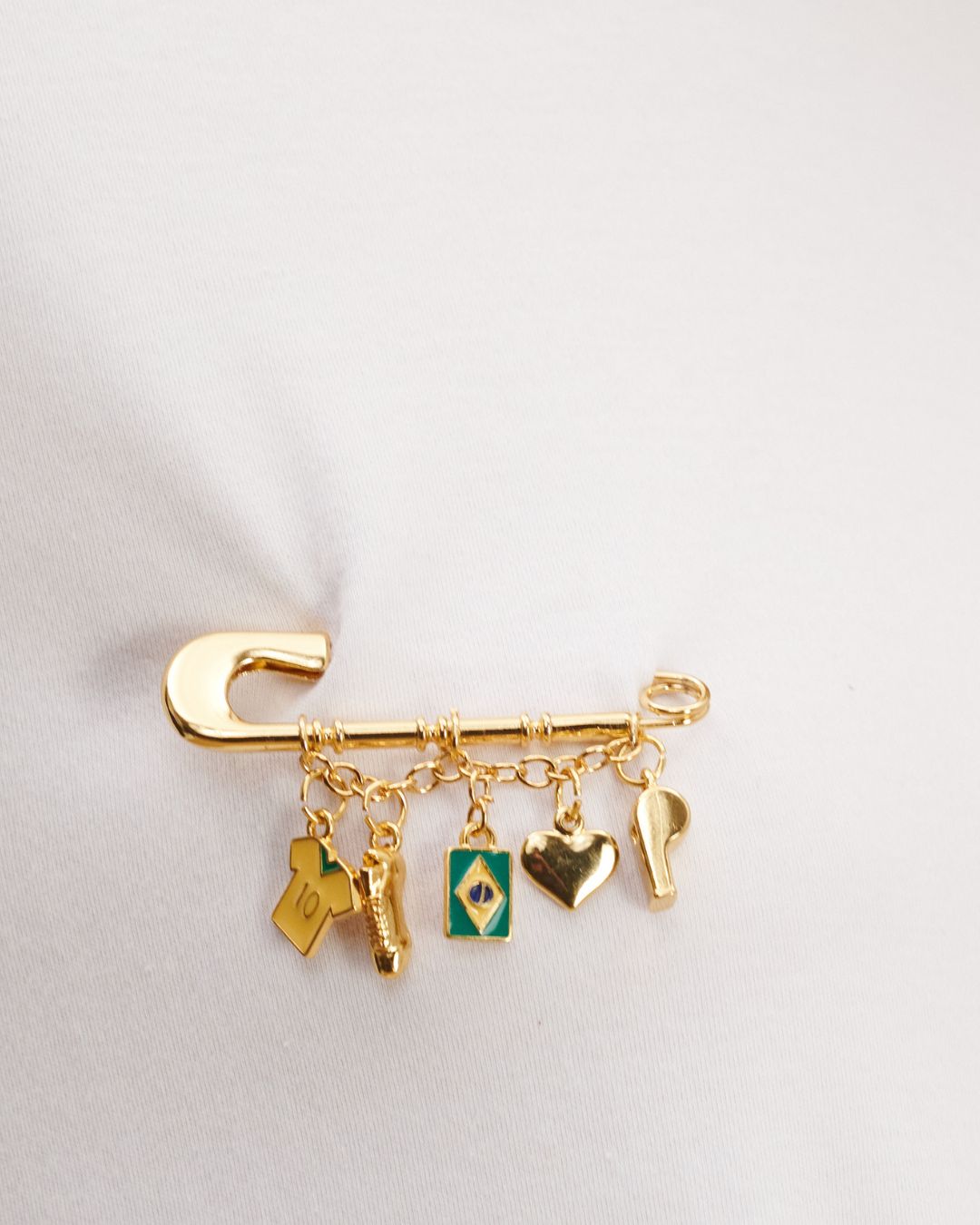 BROCHE CAMISA 10