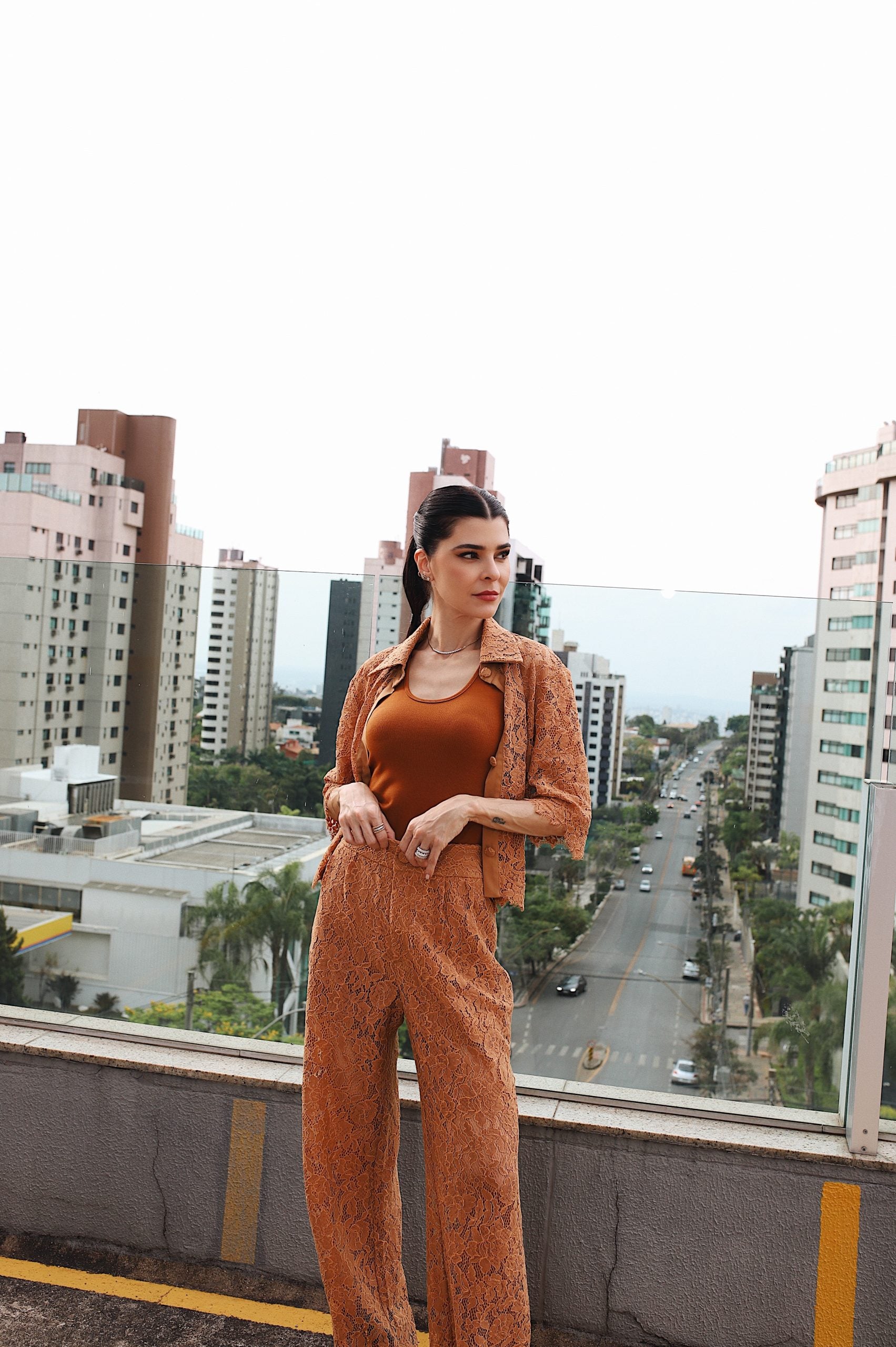 Regata Chris Snow Caramelo ammis moda