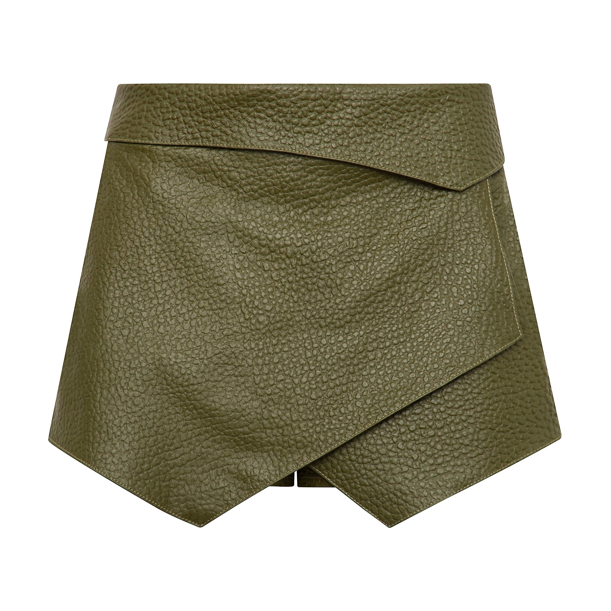 short delaine couro militar ammis moda