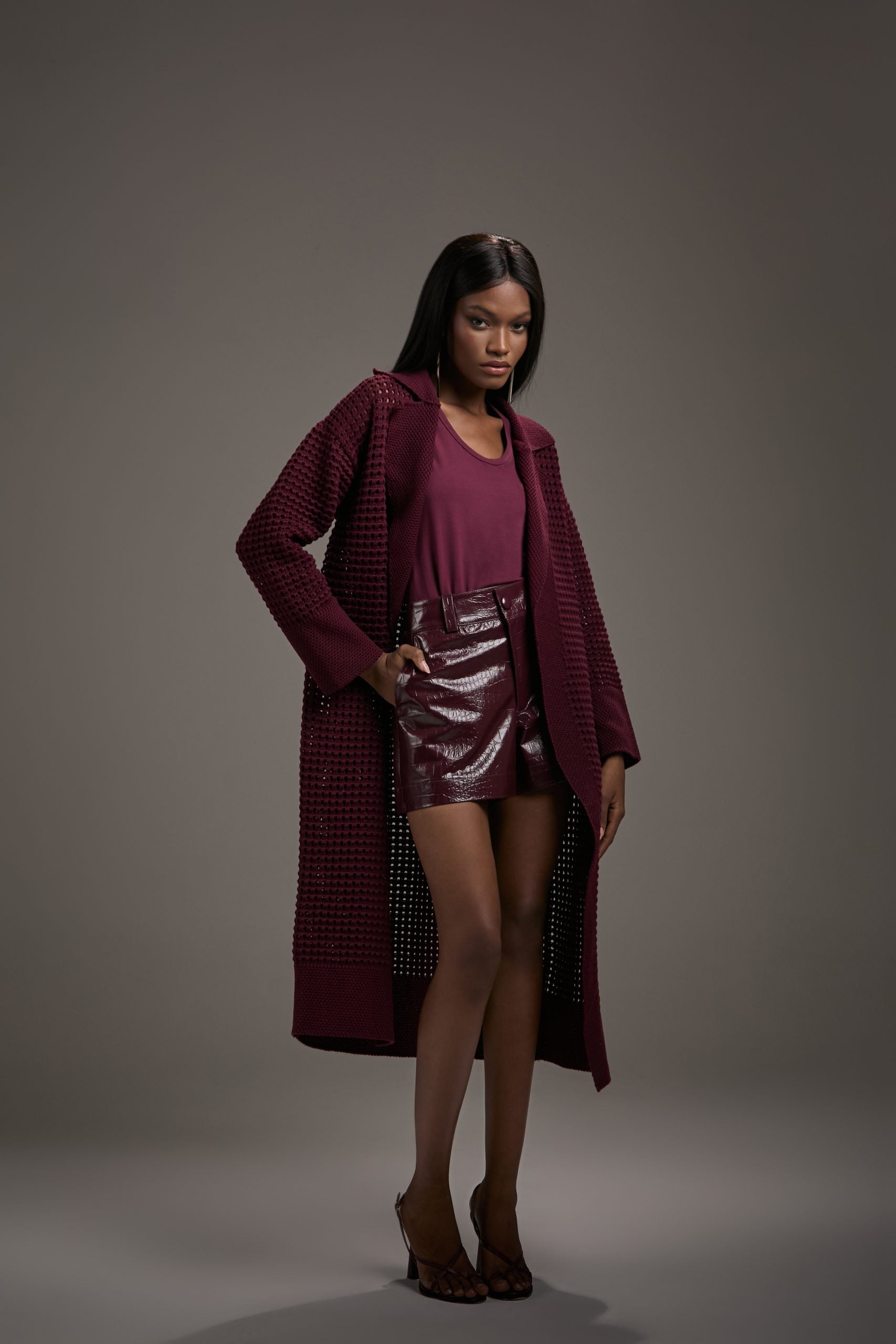 short lolla couro merlot ammis moda
